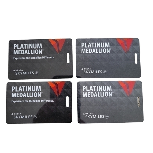 DELTA Platinum Bag - Luggage Tag NWOT - Picture 3 of 4